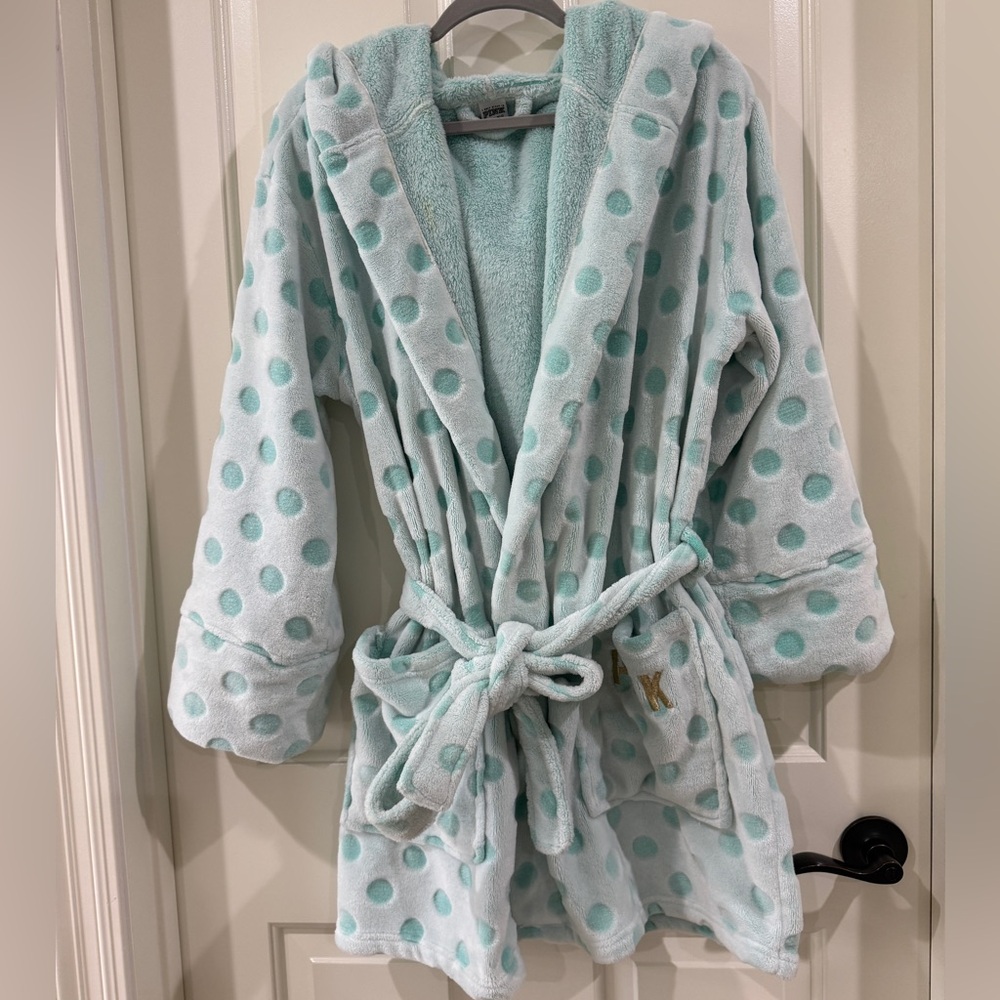 PINK/VICTORIA’S SECRET Polka Dot Hooded Bathrobe